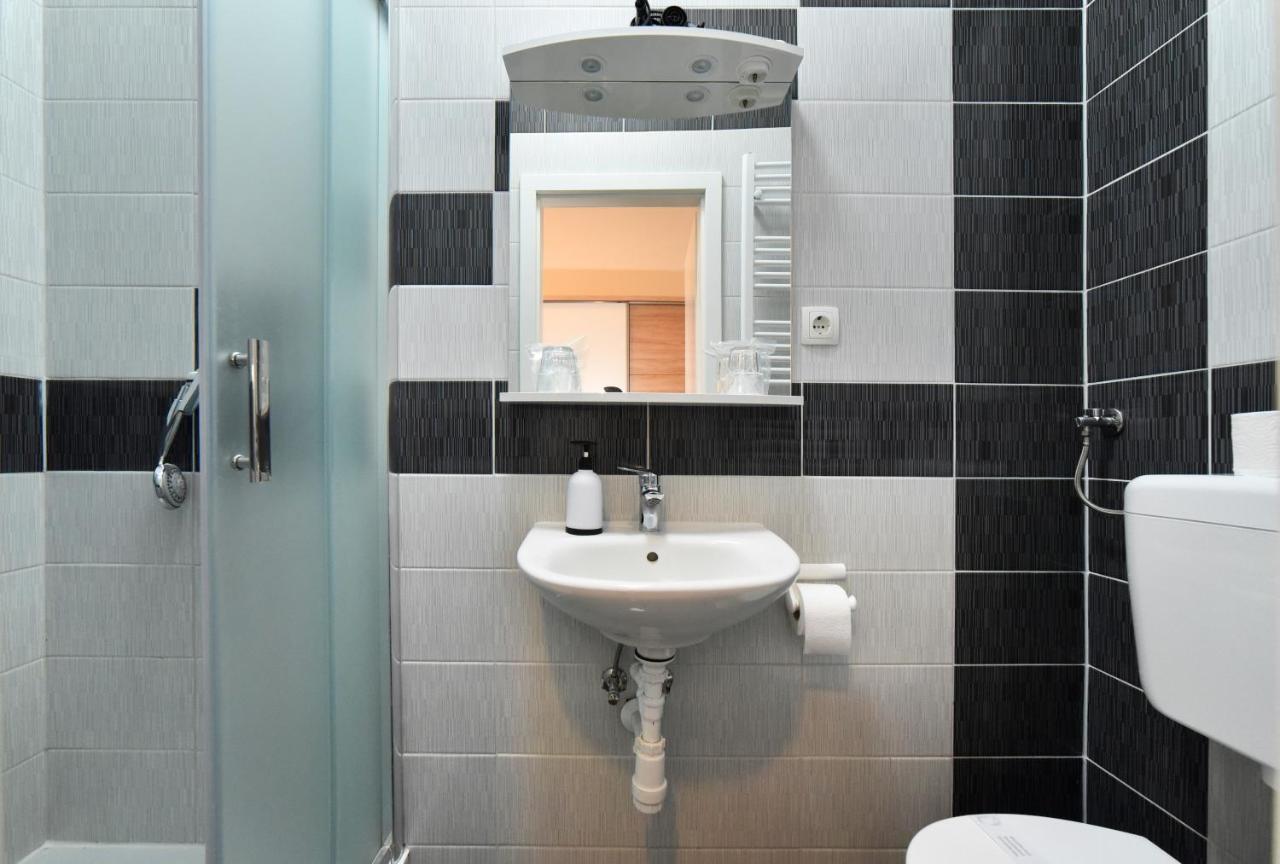 Virtus Apartments And Rooms With Free Private Parking Zagreb Eksteriør bilde