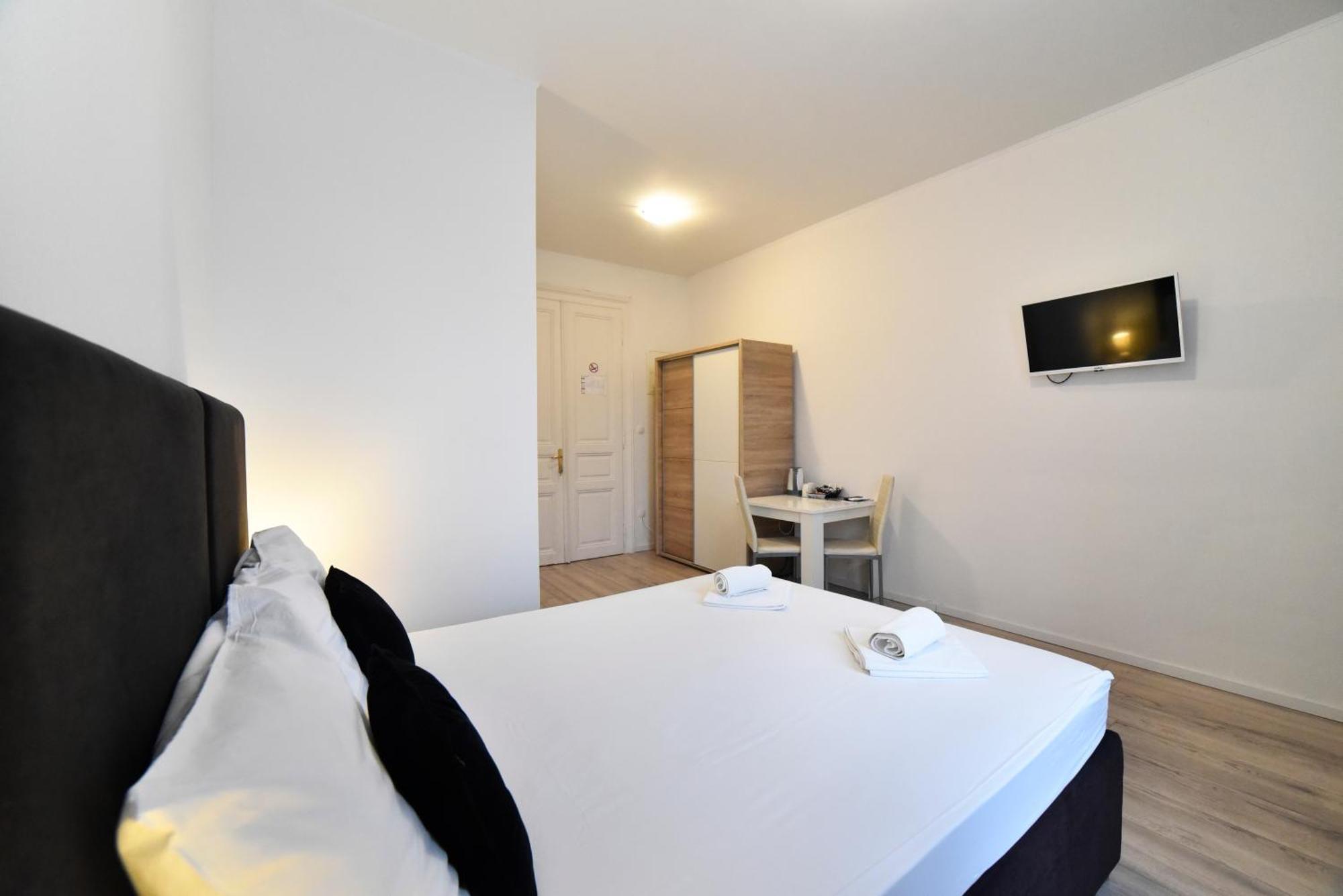 Virtus Apartments And Rooms With Free Private Parking Zagreb Eksteriør bilde